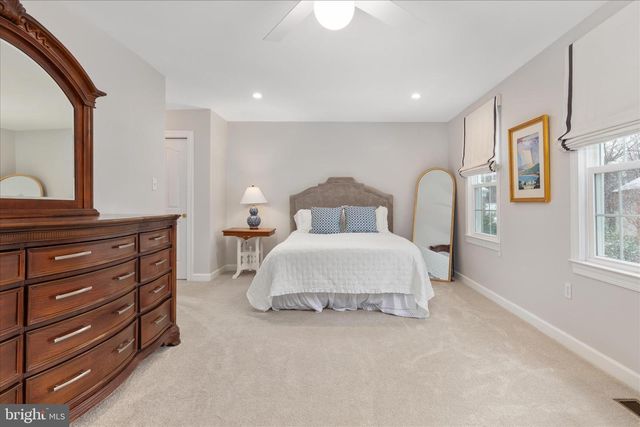 15567 EAGLE TAVERN LN, Centreville, VA 20120