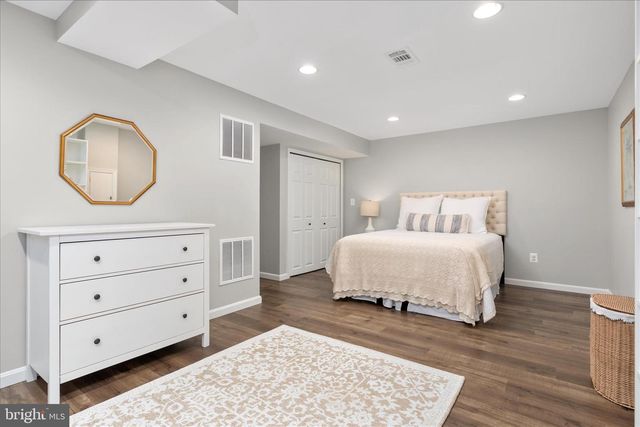 15567 EAGLE TAVERN LN, Centreville, VA 20120