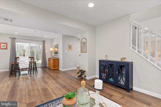 15567 EAGLE TAVERN LN, Centreville, VA 20120