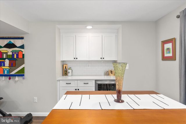 15567 EAGLE TAVERN LN, Centreville, VA 20120