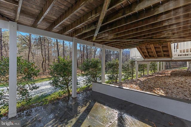 15567 EAGLE TAVERN LN, Centreville, VA 20120