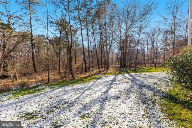 15567 EAGLE TAVERN LN, Centreville, VA 20120