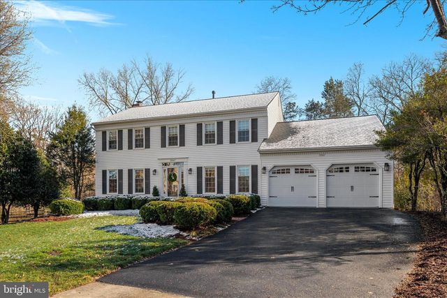 15567 EAGLE TAVERN LN, Centreville, VA 20120