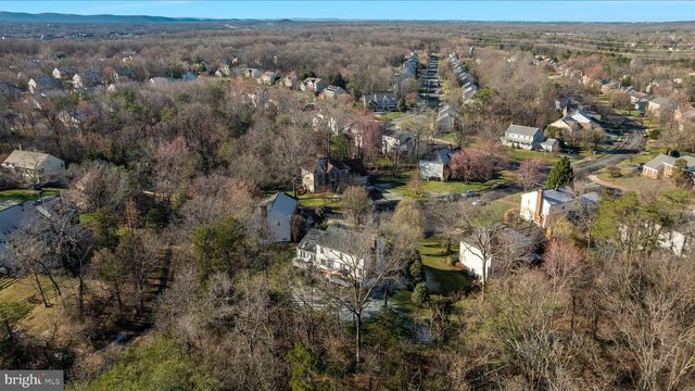 15567 EAGLE TAVERN LN, Centreville, VA 20120