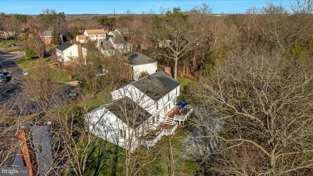 15567 EAGLE TAVERN LN, Centreville, VA 20120