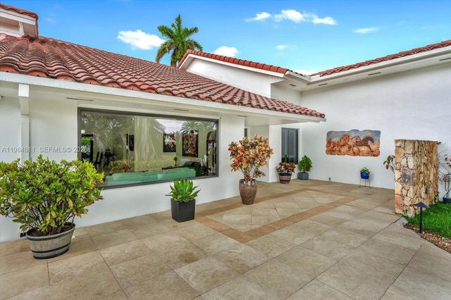 10126 SW 93rd Pl, Miami, FL 33176