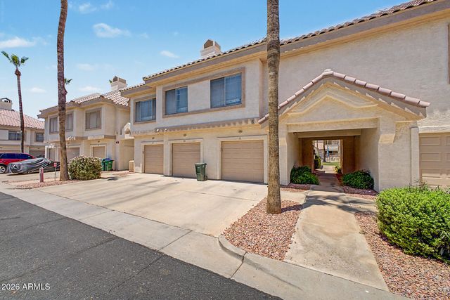 2801 N LITCHFIELD Road 28, Goodyear, AZ 85395
