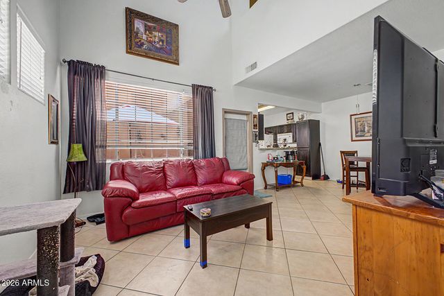 2801 N LITCHFIELD Road 28, Goodyear, AZ 85395
