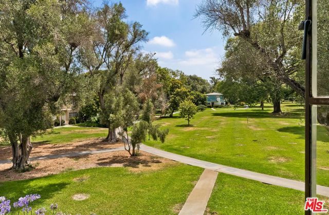 5587 Village, Los Angeles, CA 90016