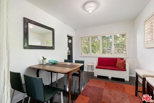 5587 Village, Los Angeles, CA 90016