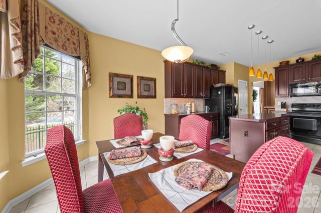 14724 Bridle Trace Lane, Pineville, NC 28134