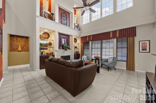 14724 Bridle Trace Lane, Pineville, NC 28134