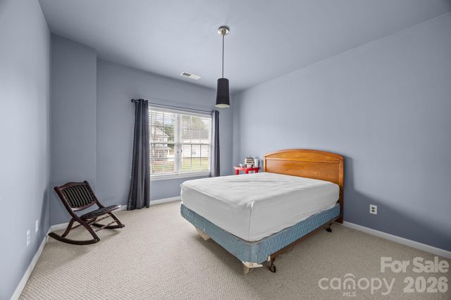 14724 Bridle Trace Lane, Pineville, NC 28134