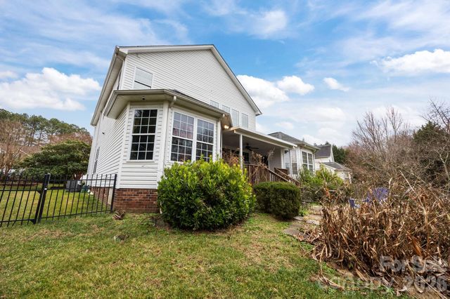 14724 Bridle Trace Lane, Pineville, NC 28134