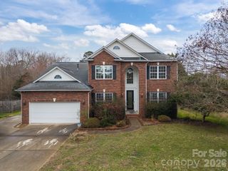 14724 Bridle Trace Lane, Pineville, NC 28134