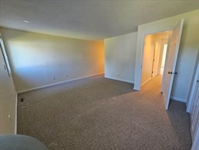 311 Maple Brook Rd 311, Bellingham, MA 02019