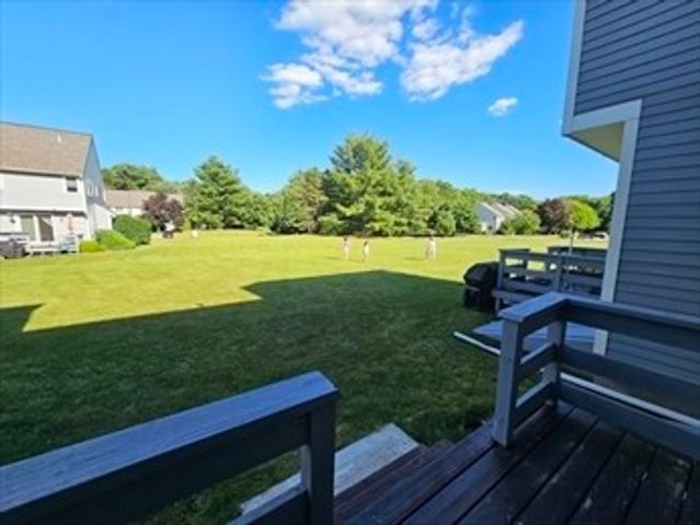 311 Maple Brook Rd 311, Bellingham, MA 02019