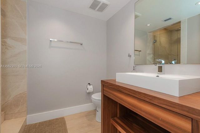 2301 Collins Avenue 738, Miami Beach, FL 33139