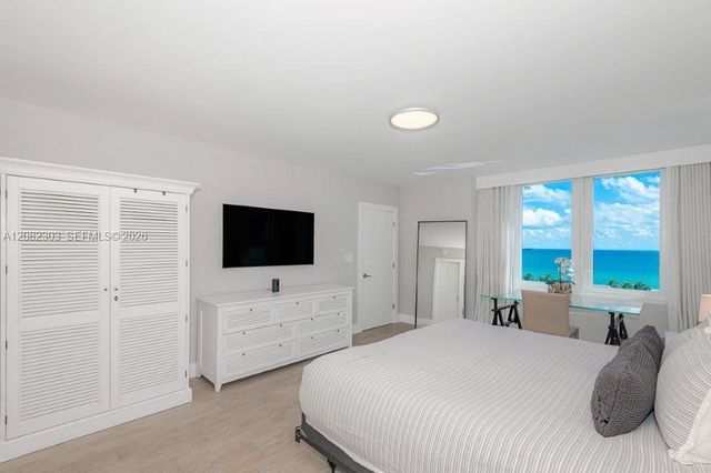 2301 Collins Avenue 738, Miami Beach, FL 33139
