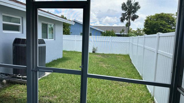 3261 SW 4th Street, Deerfield Beach, FL 33442