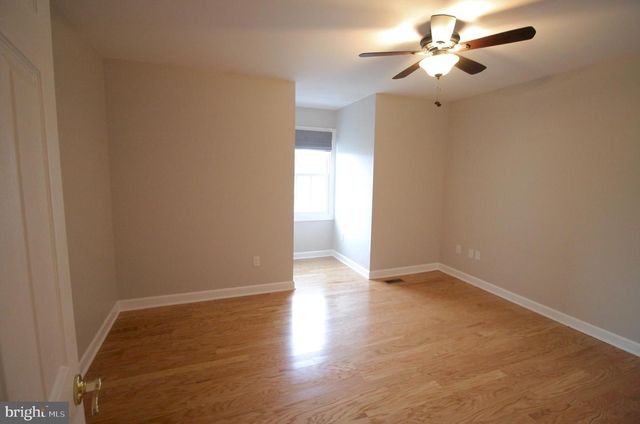 20940 COX MILLS CT, Ashburn, VA 20147