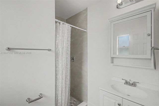 1021 SW 3rd Street 6, Miami, FL 33130