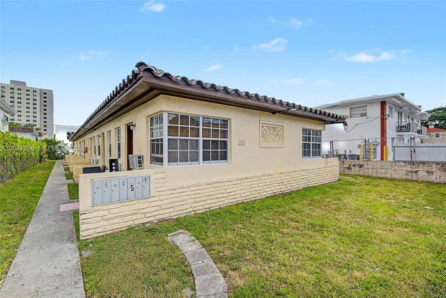 1021 SW 3rd Street 6, Miami, FL 33130