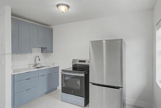 1021 SW 3rd Street 6, Miami, FL 33130