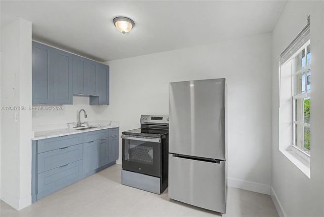 1021 SW 3rd Street 6, Miami, FL 33130