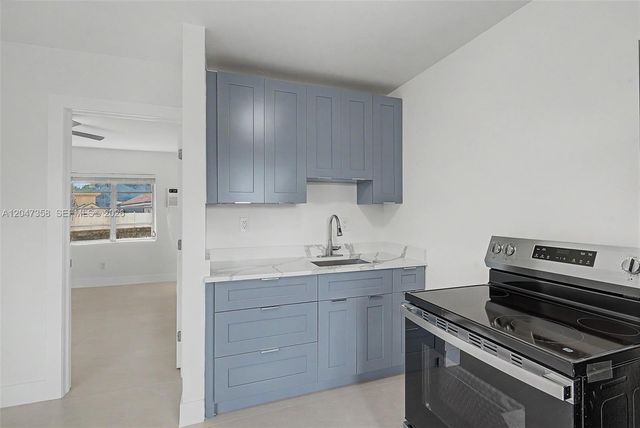 1021 SW 3rd Street 6, Miami, FL 33130