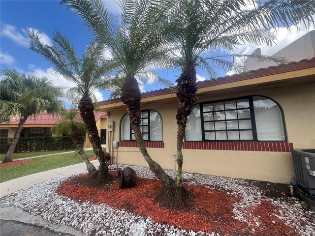 11720 SW 103rd Lane, Miami, FL 33186