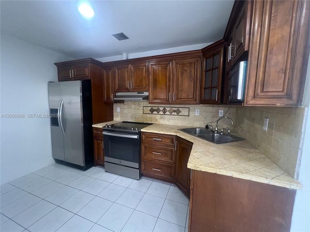 11720 SW 103rd Lane, Miami, FL 33186