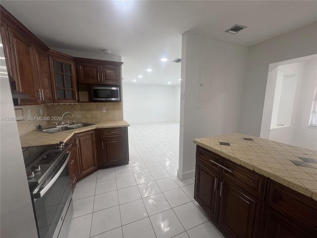 11720 SW 103rd Lane, Miami, FL 33186