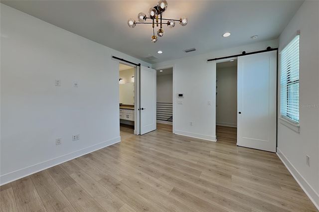 6902 S MACDILL AVENUE 1, Tampa, FL 33611