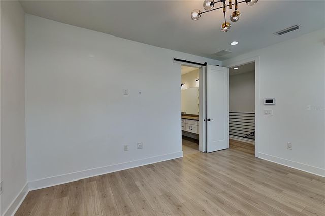 6902 S MACDILL AVENUE 1, Tampa, FL 33611
