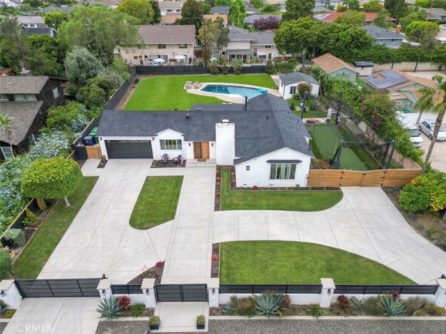 13081 Prospect, Santa Ana, CA 92705