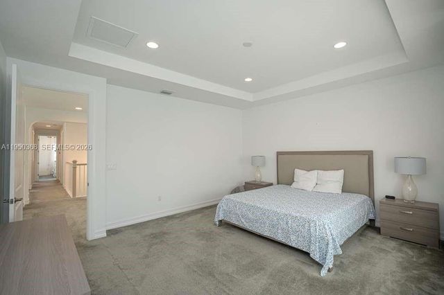 11824 SW 13th Ct, Pembroke Pines, FL 33025