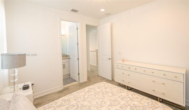 11824 SW 13th Ct, Pembroke Pines, FL 33025