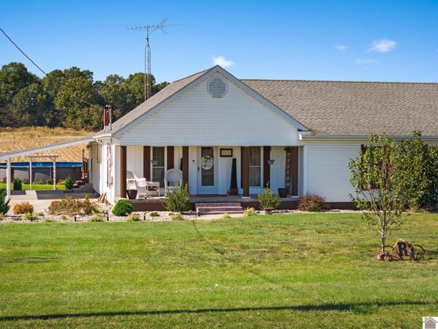 468 Kirksey Hwy, Benton, KY 42025