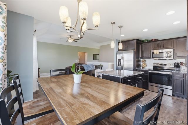 5408 Catalina Trail, Sellersburg, IN 47172