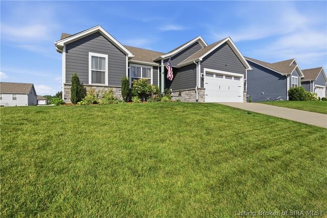 5408 Catalina Trail, Sellersburg, IN 47172