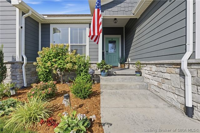 5408 Catalina Trail, Sellersburg, IN 47172
