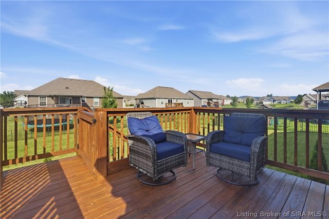 5408 Catalina Trail, Sellersburg, IN 47172