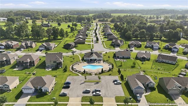 5408 Catalina Trail, Sellersburg, IN 47172