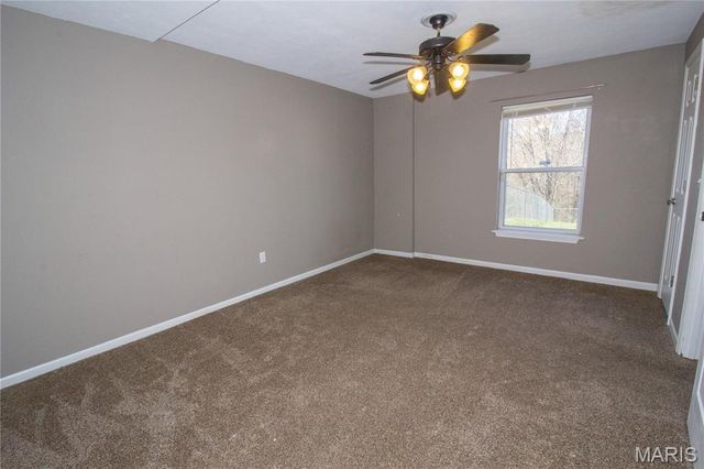 126 Hickory Valley Road, St Robert, MO 65584