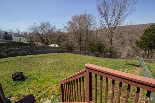 126 Hickory Valley Road, St Robert, MO 65584