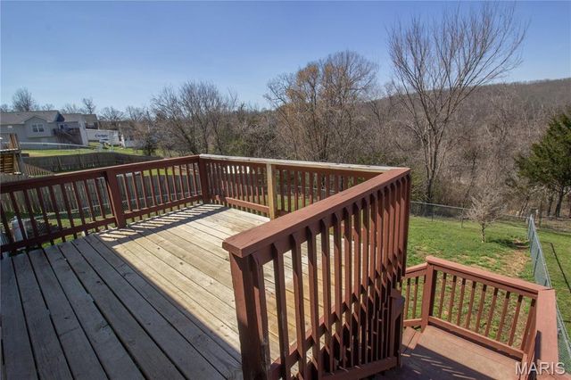 126 Hickory Valley Road, St Robert, MO 65584