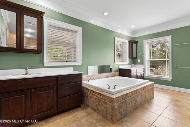 2410 W Shore Drive, Biloxi, MS 39532
