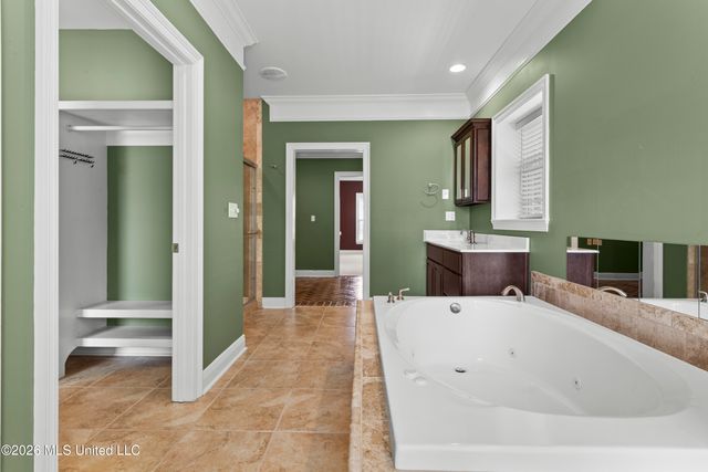 2410 W Shore Drive, Biloxi, MS 39532