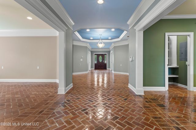 2410 W Shore Drive, Biloxi, MS 39532